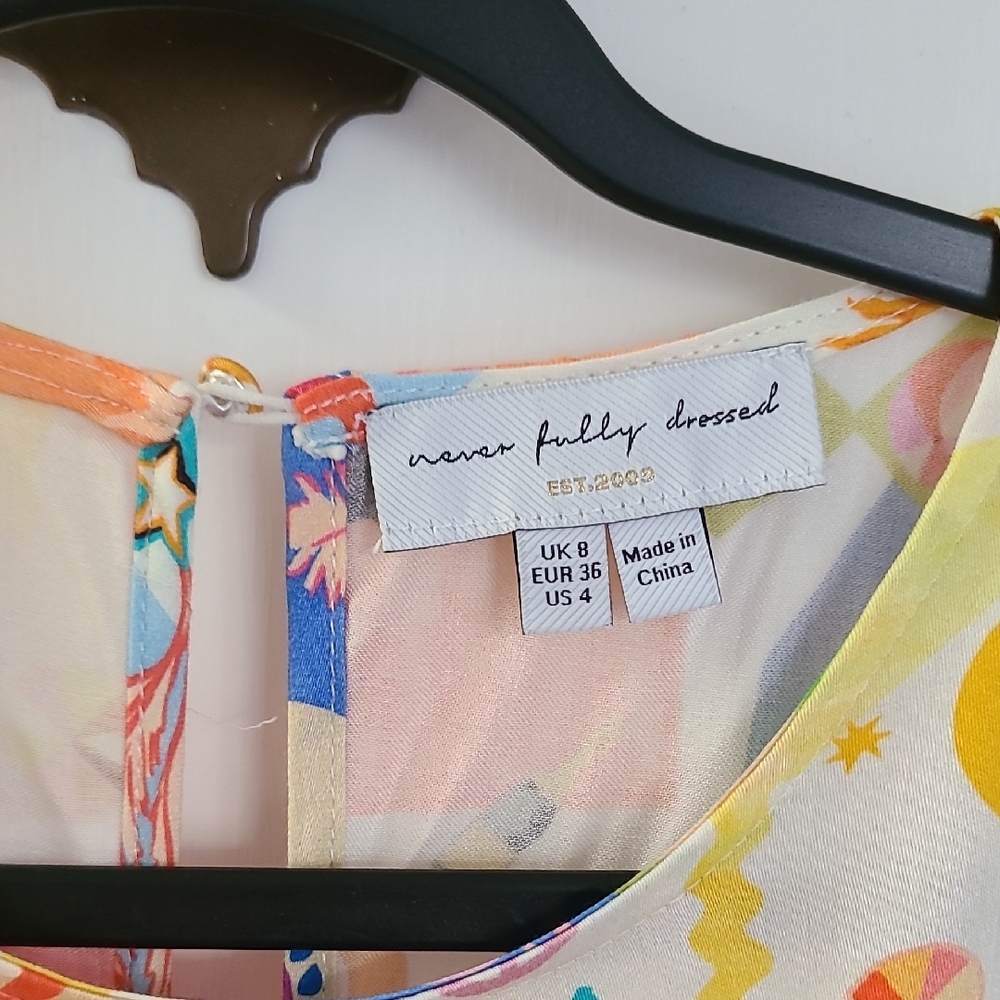 Vibrant Print Tie Dress With Flounce Bottom - Picture 8 of 10